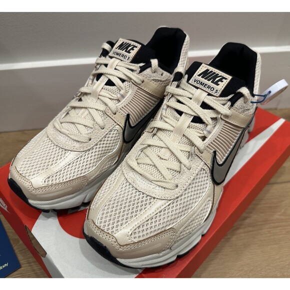 Women’s Nike Zoom Vomero 5 Running Shoes Pearl White/Chrome Light Bone 10 NIB! - Picture 15 of 16